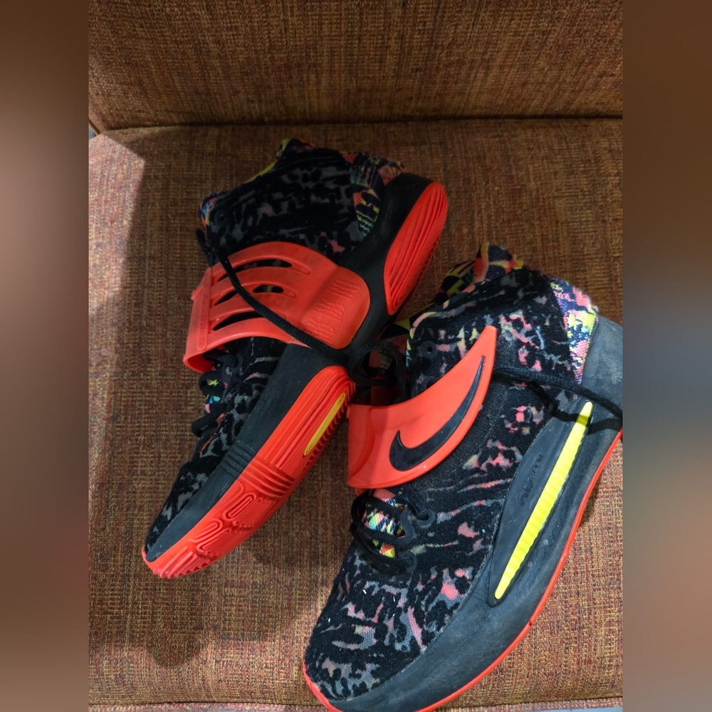 Size 8.5 - Nike KD 14 Ky-D Dream